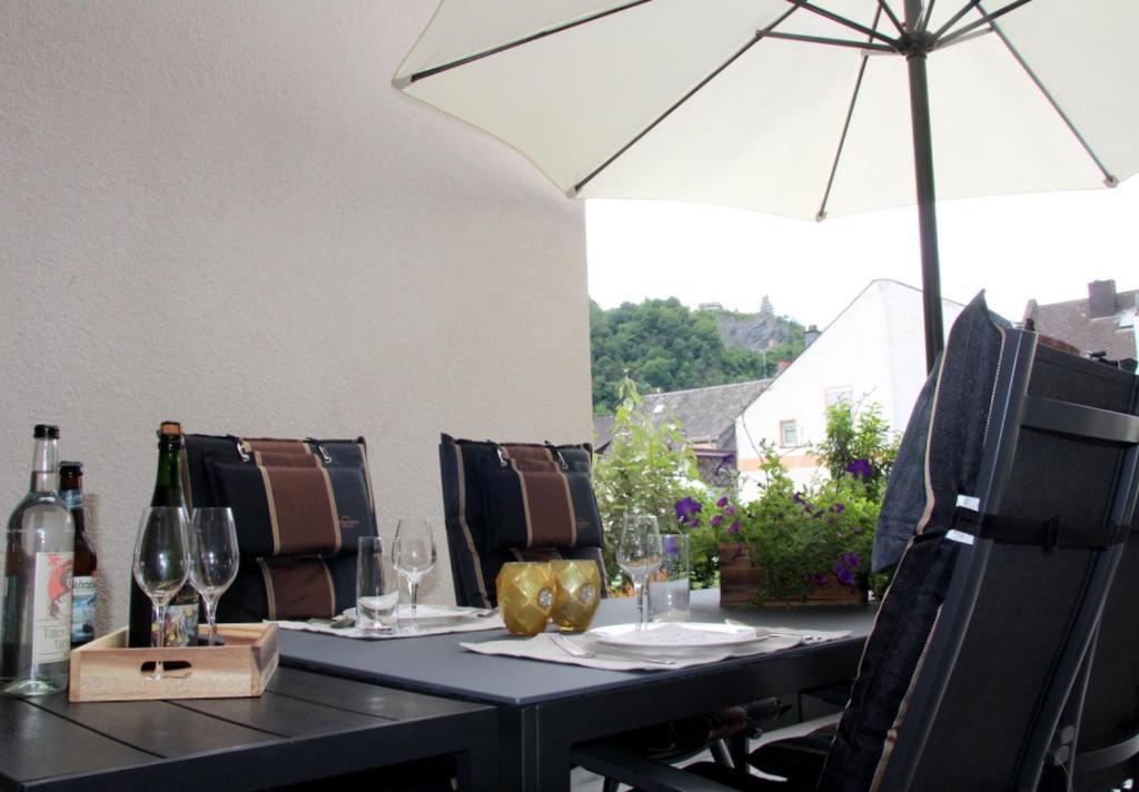 Moselromance - Luxusapartment - Grosse Terrasse - Ruhige Lage Traben-Trarbach Exterior foto